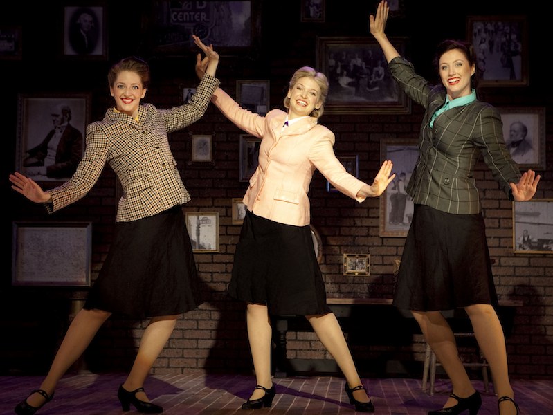 sisters of swing – the story of the andrew sisters